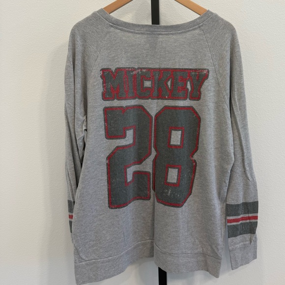 Disneyland Women's Gray Mickey Mouse Sweatshirt XL Casual Comfortable Vacation - Picture 5 of 6